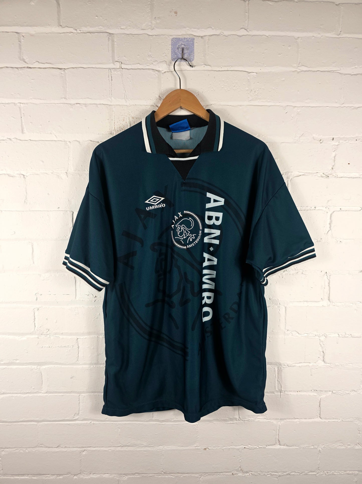 Umbro Ajax 1995/96 Away Shirt Large