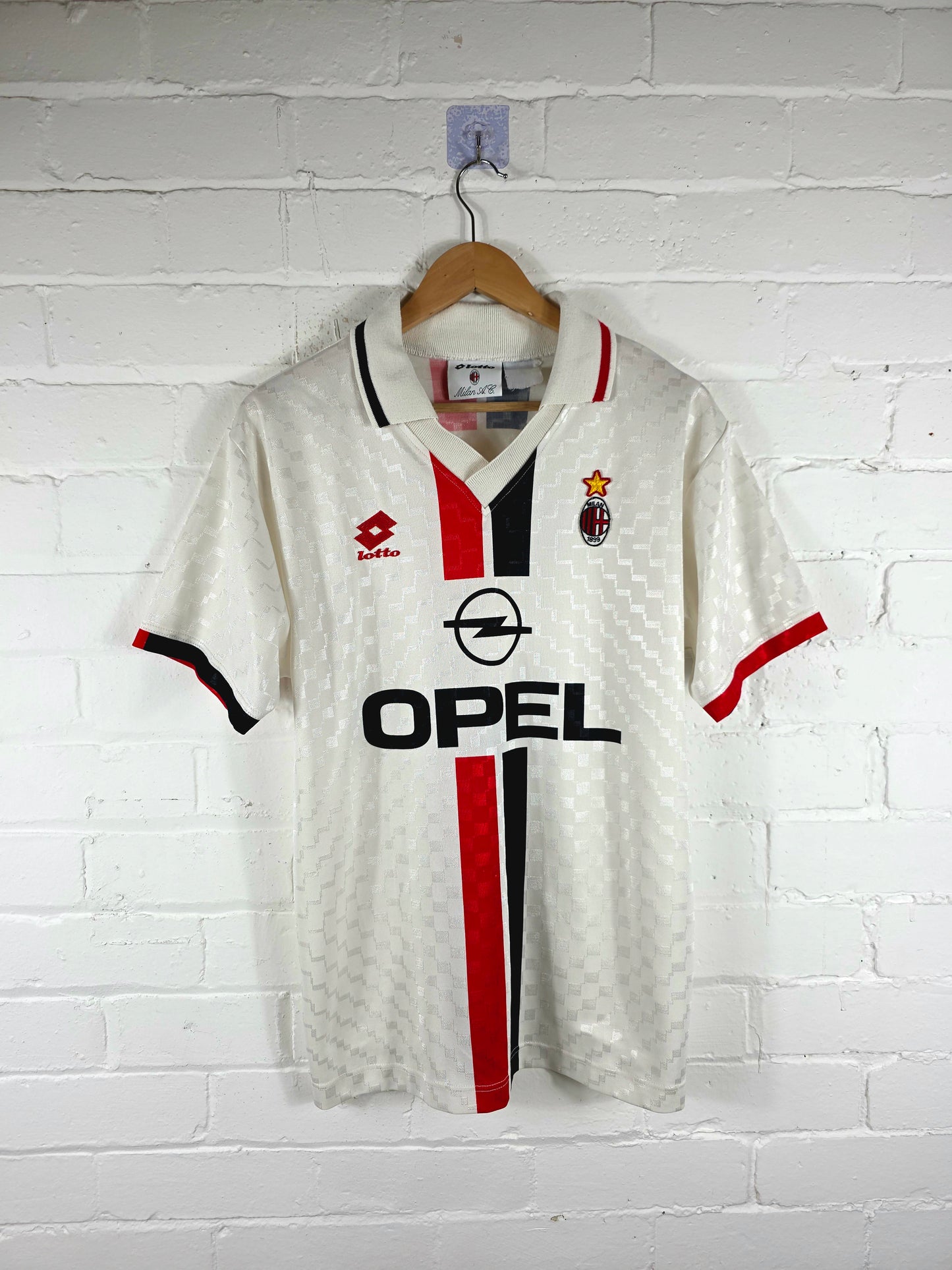 Lotto AC Milan 1995/96 Away Shirt Medium