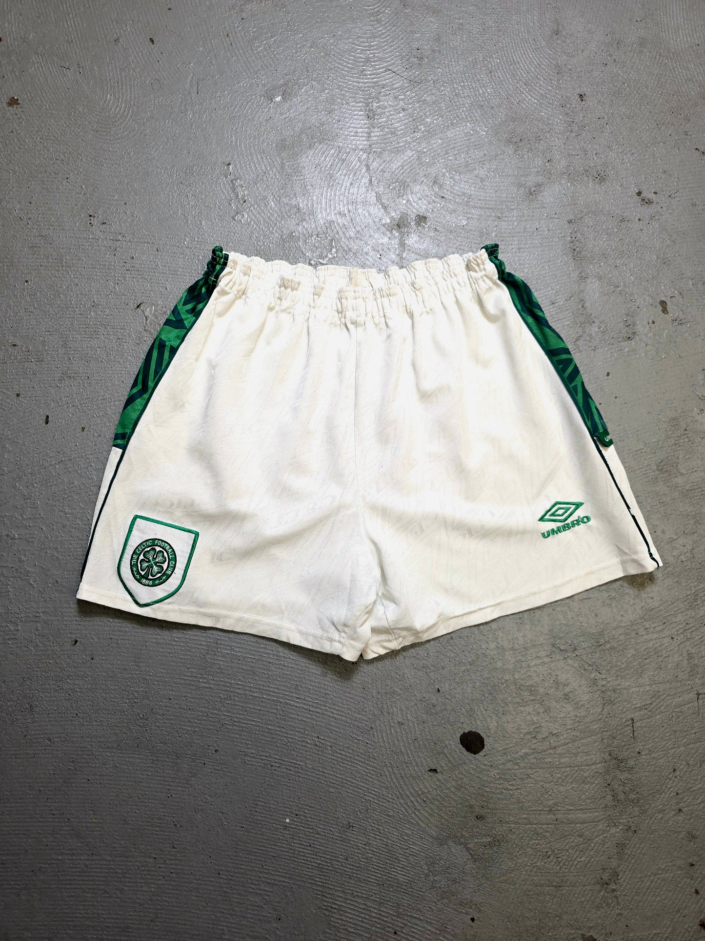 Umbro Celtic 1993/95 Home Shorts Medium