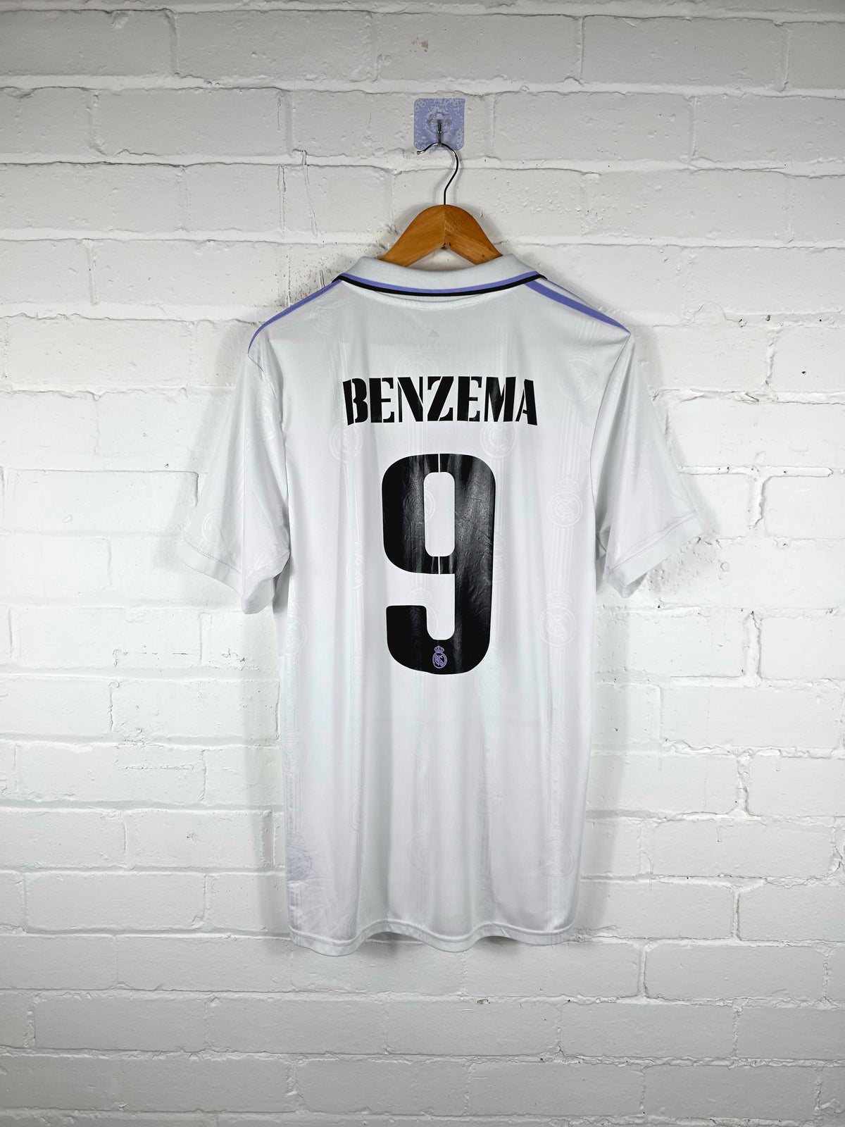 Adidas Real Madrid 2022/23 'Benzema 9' Home Shirt Large