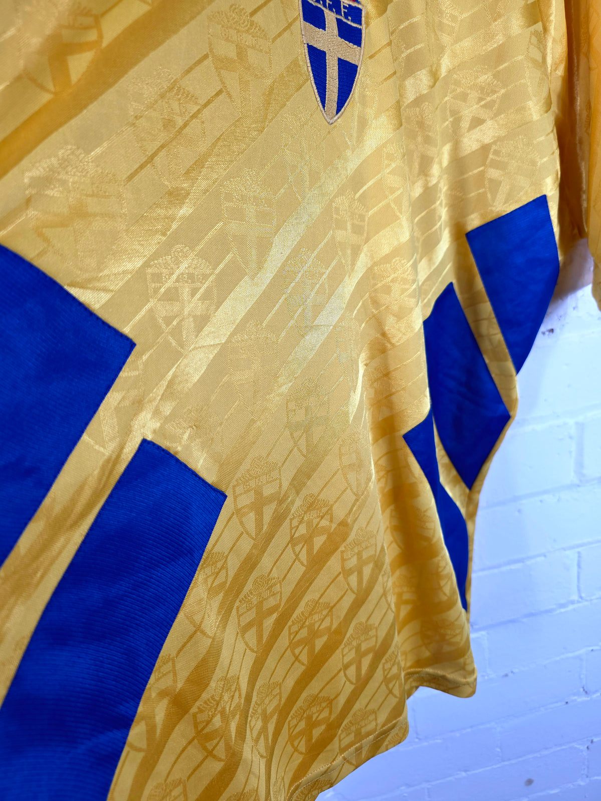 Adidas Sweden 1994/96 Home Shirt Large