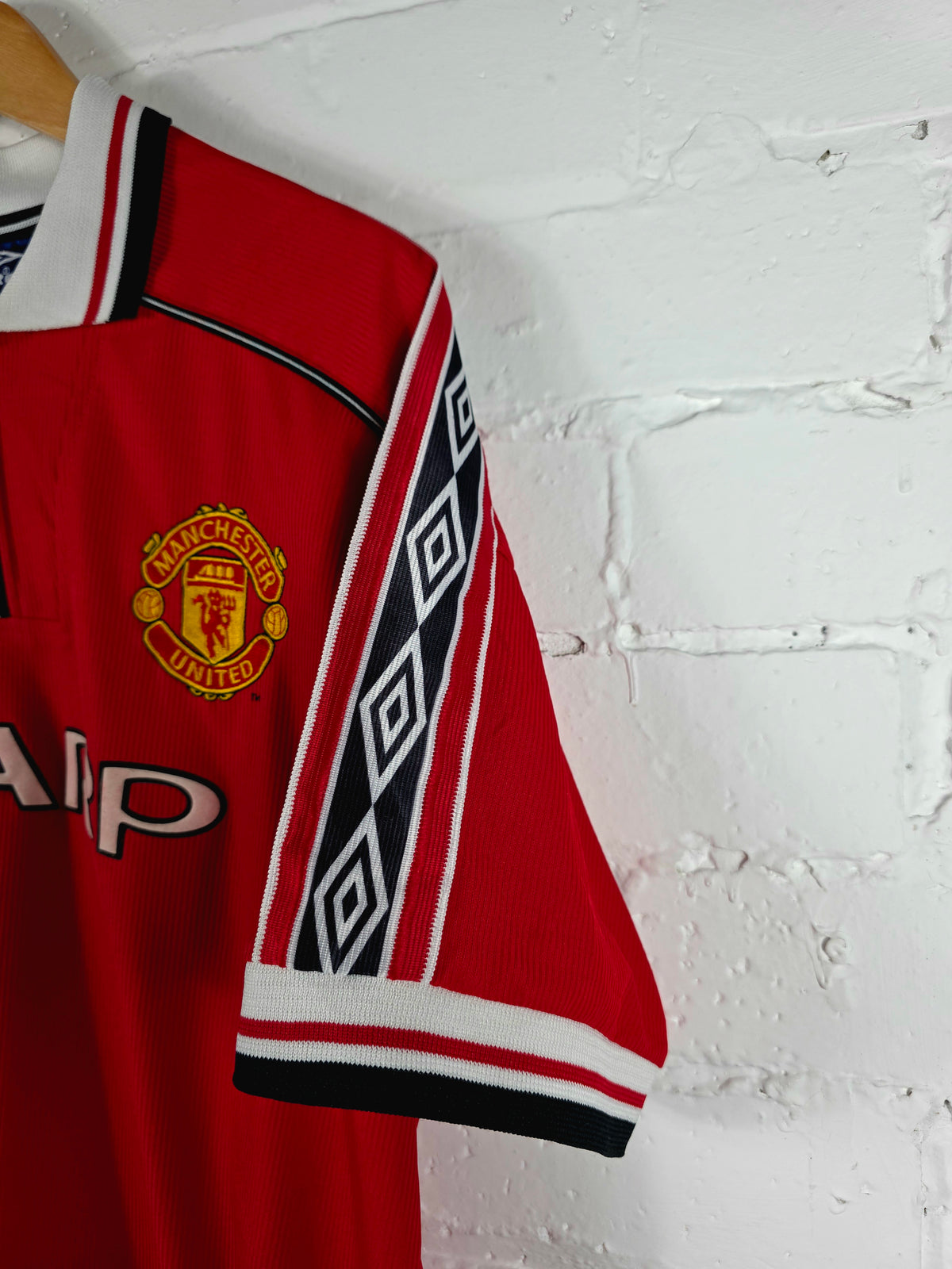 Umbro Manchester United 1998/00 Home Shirt Large