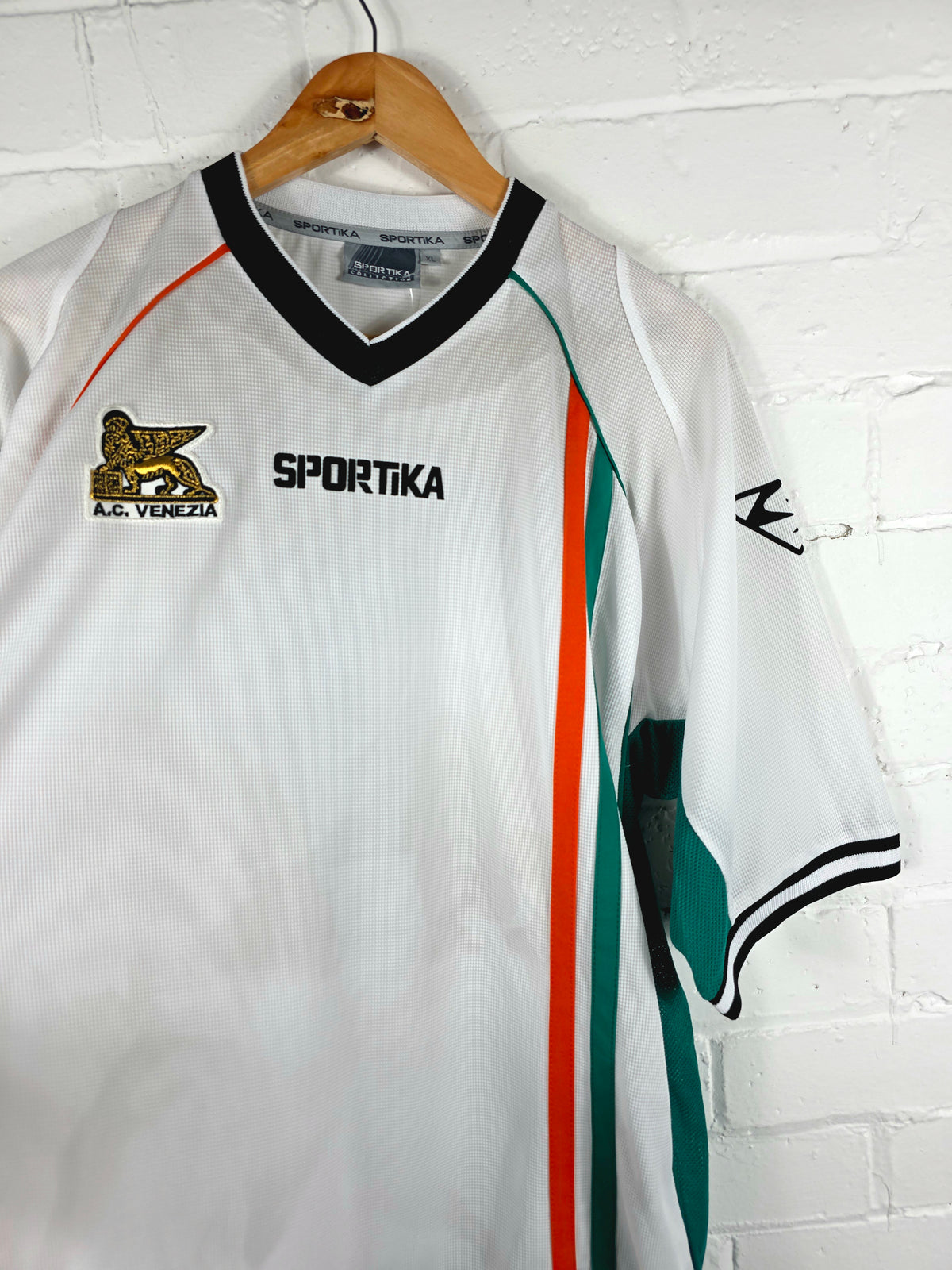 Sportika Venezia 2003/05 'Fantini 7' Signed Away Shirt XL