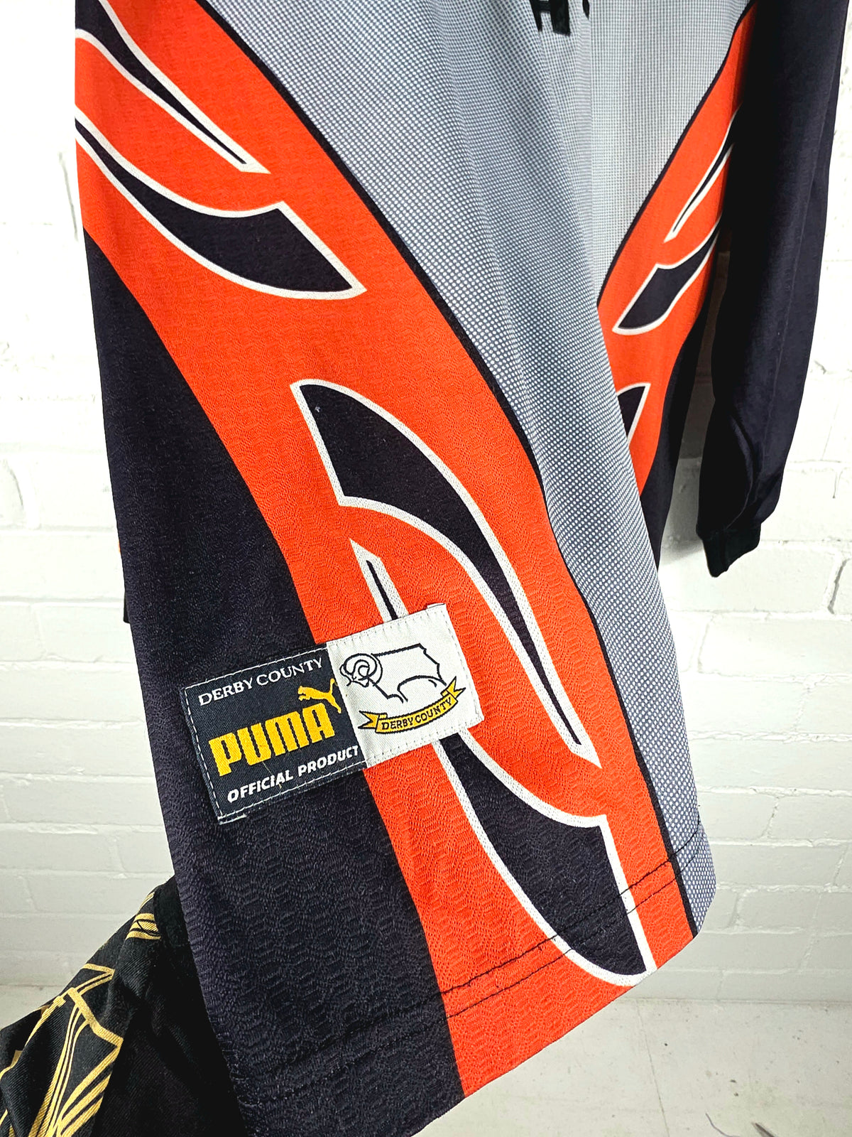 Puma Derby County 1997/98 Long Sleeve Goalkeeper Shirt Large