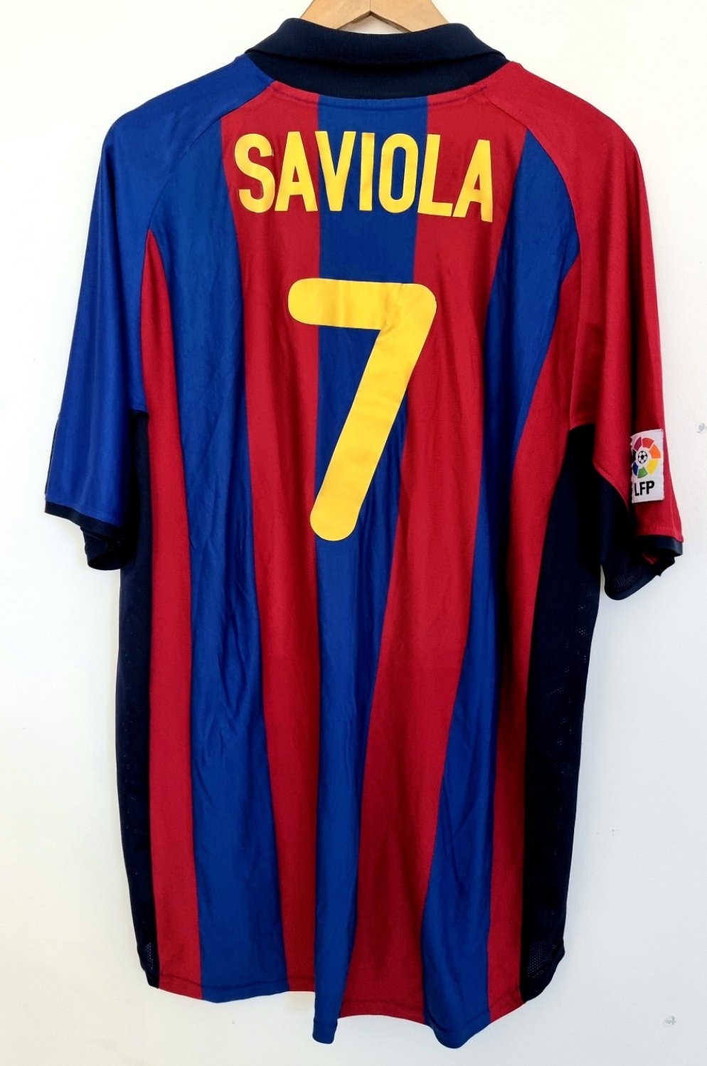 Nike Barcelona 01/02 'Saviola 7' Home Shirt XL