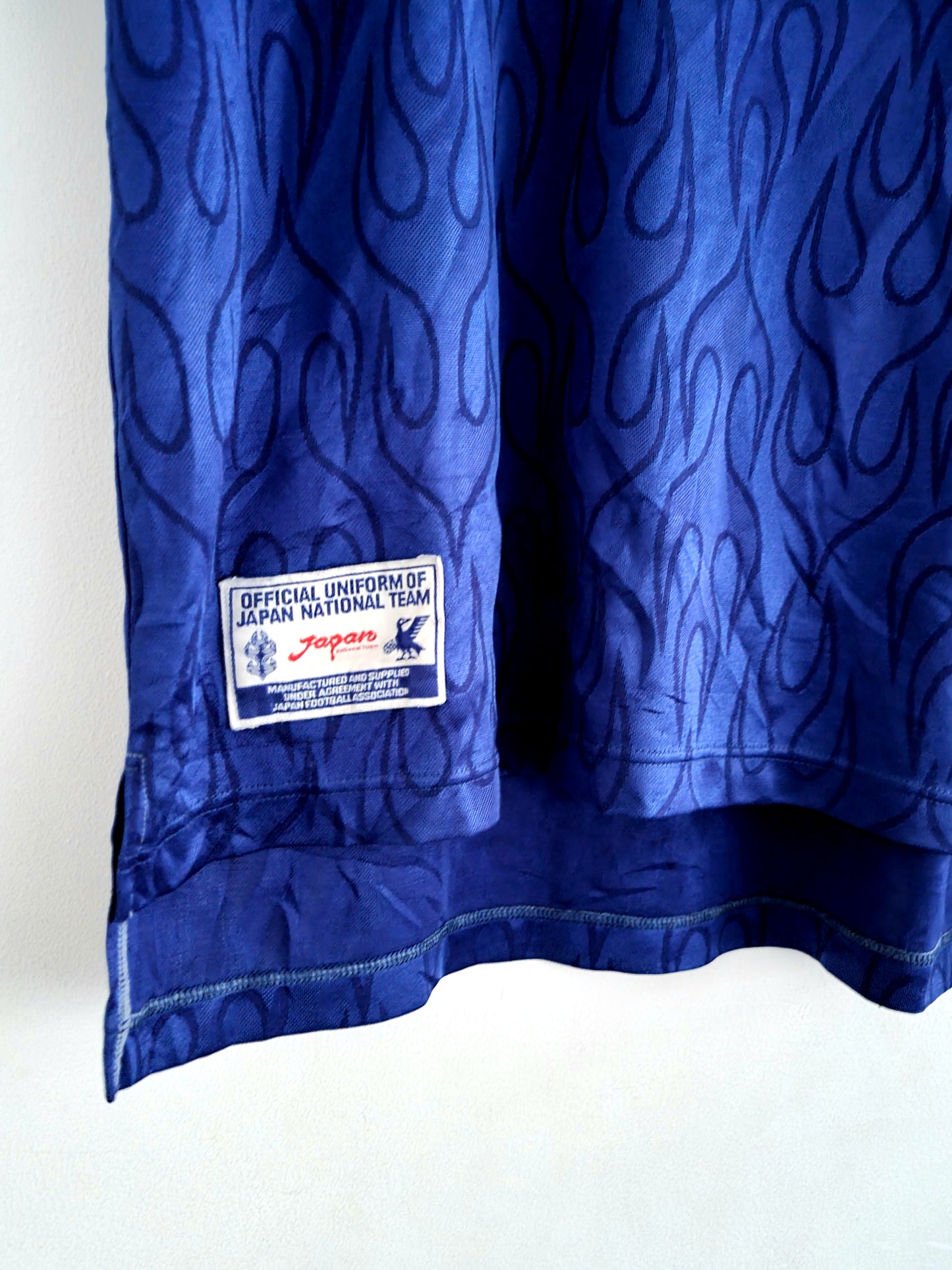 Asics Japan 98/99 '8 (Nakata)' Home Shirt Medium