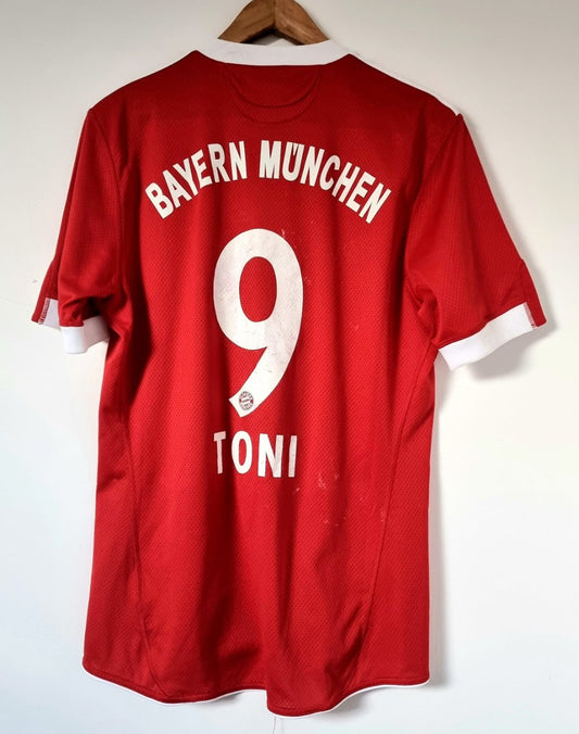 Adidas Bayern Munich 09/10 'Toni 9' Home Shirt Medium