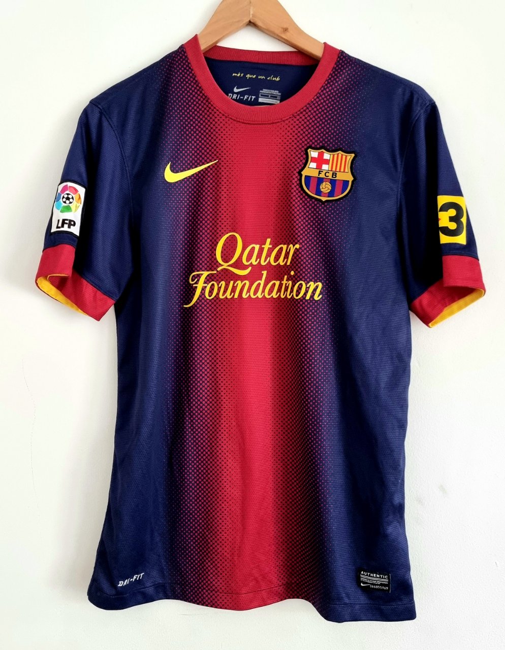 Nike Barcelona 12/13 'Jordi Alba 18' Home Shirt Small