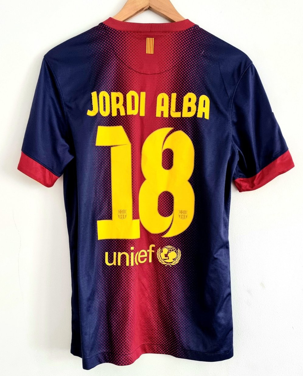 Nike Barcelona 12/13 'Jordi Alba 18' Home Shirt Small