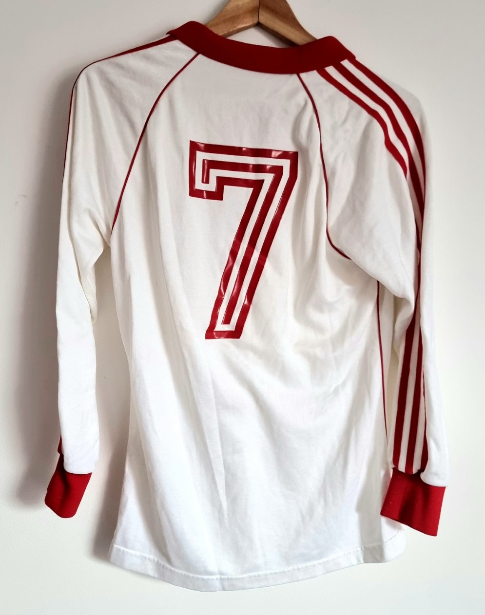 Adidas Bayern Munich Late 70s / Early 80s Long Sleeve Away Shirt Medium