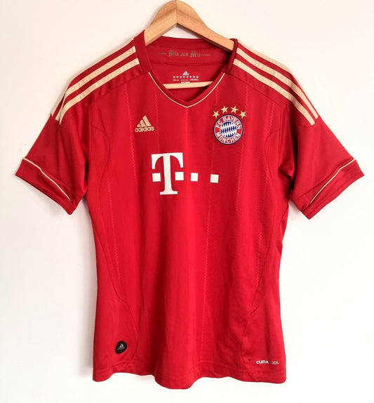 Adidas Bayern Munich 11/12 Home Shirt Medium