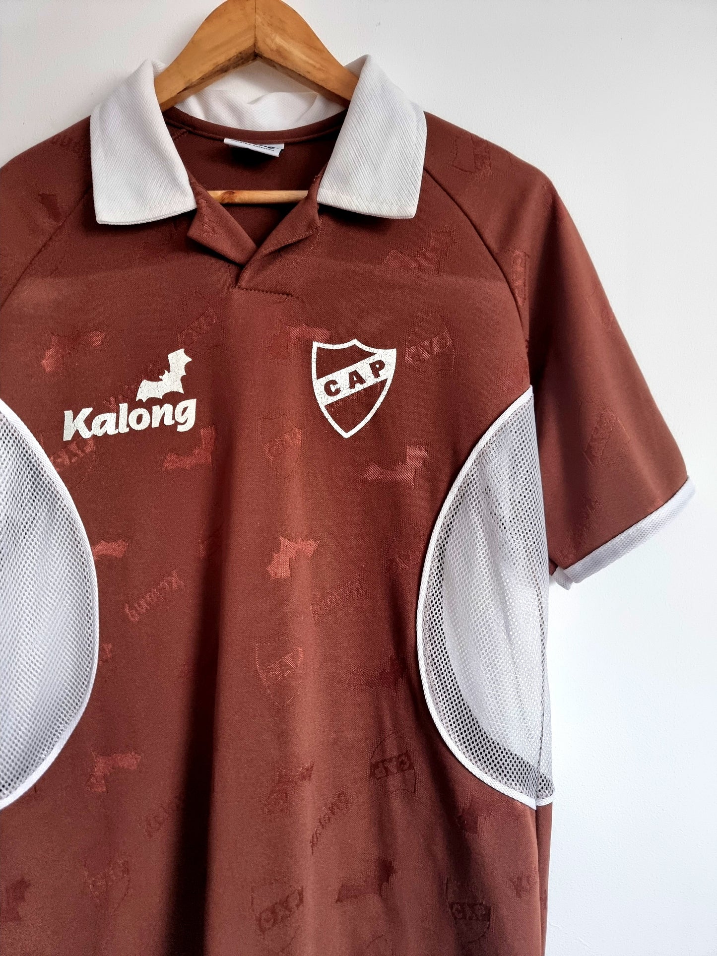 Kalong Club Atletico Platense 2003 Youth Home Shirt Small