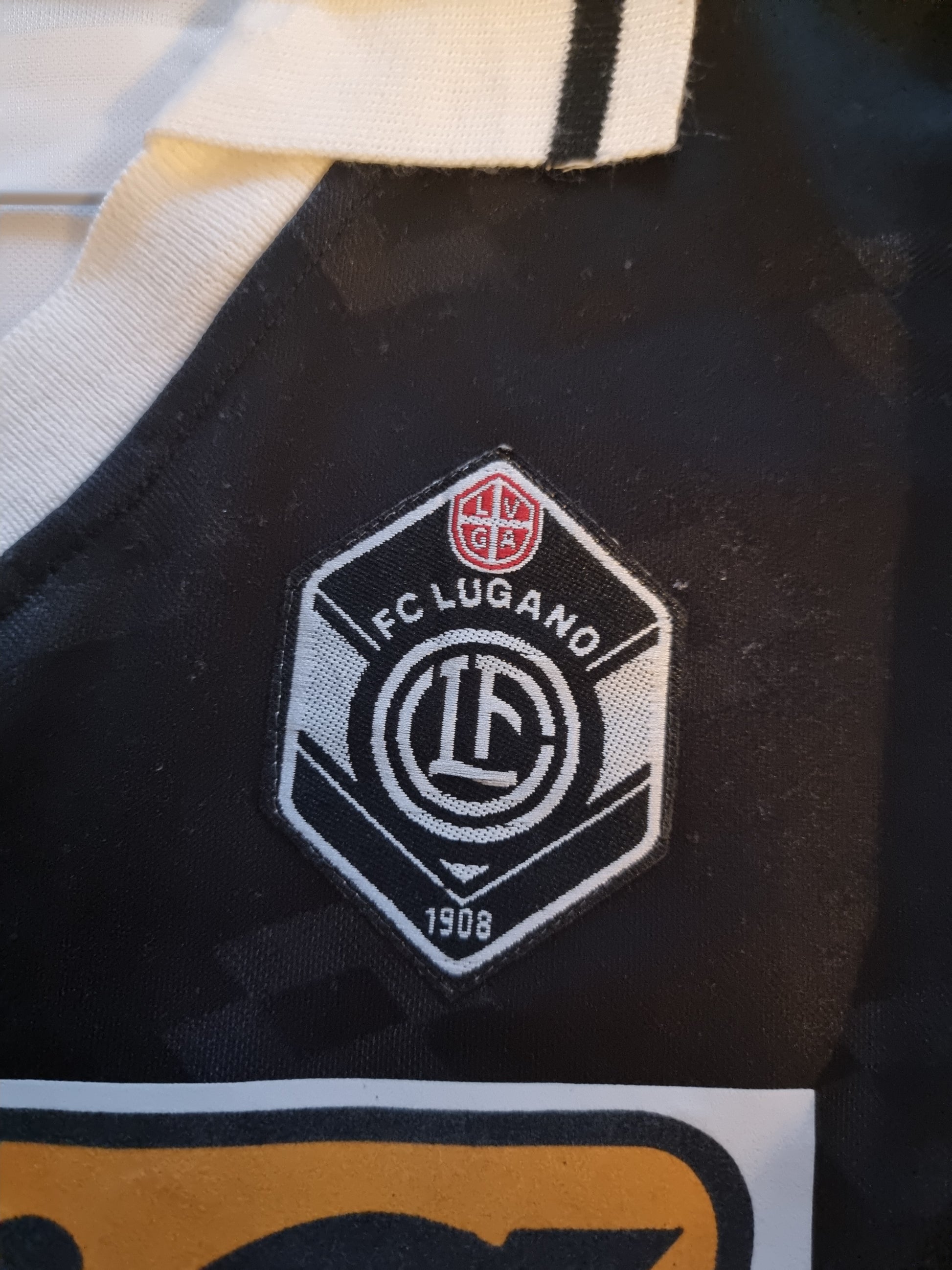 Clothing - Online Shop FC Lugano