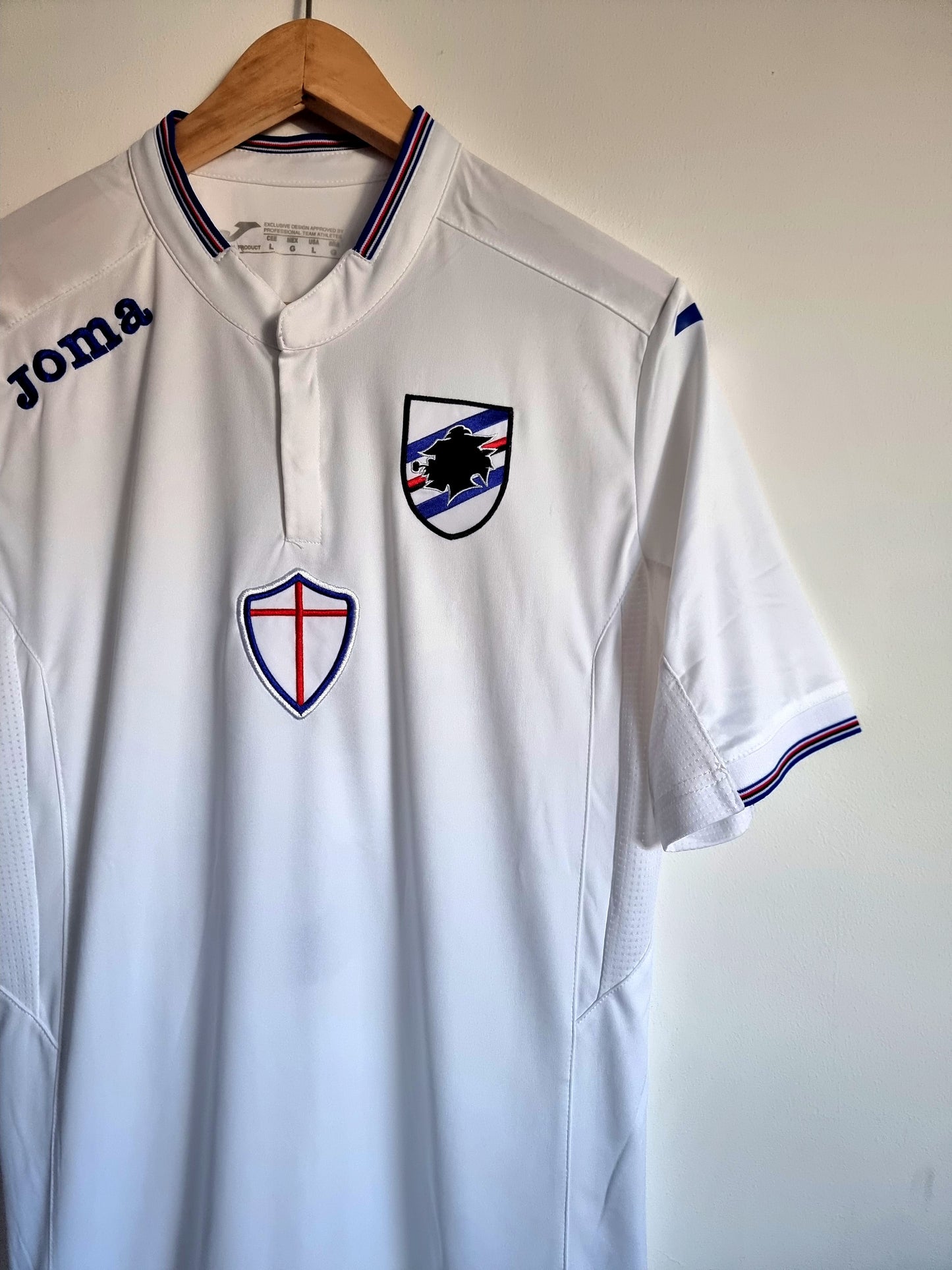 Joma Sampdoria 15/16 'Cassani 5' Away Shirt Large