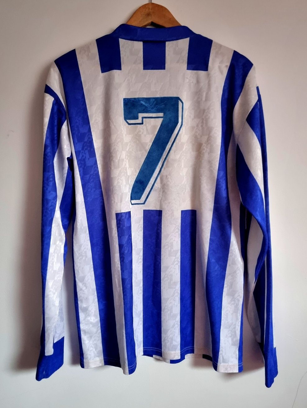 Masita Vintage Long Sleeve Football Shirt Template XL